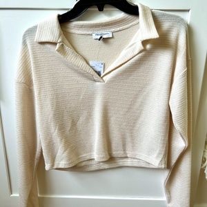BRAND NEW: FreshMan collared, knitted, beige crop top.   Size: S